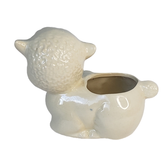 Charming Deligjtful Kitschy Vintage Lamb Planter for Whimsical Nursery Decor - Picture 6 of 7